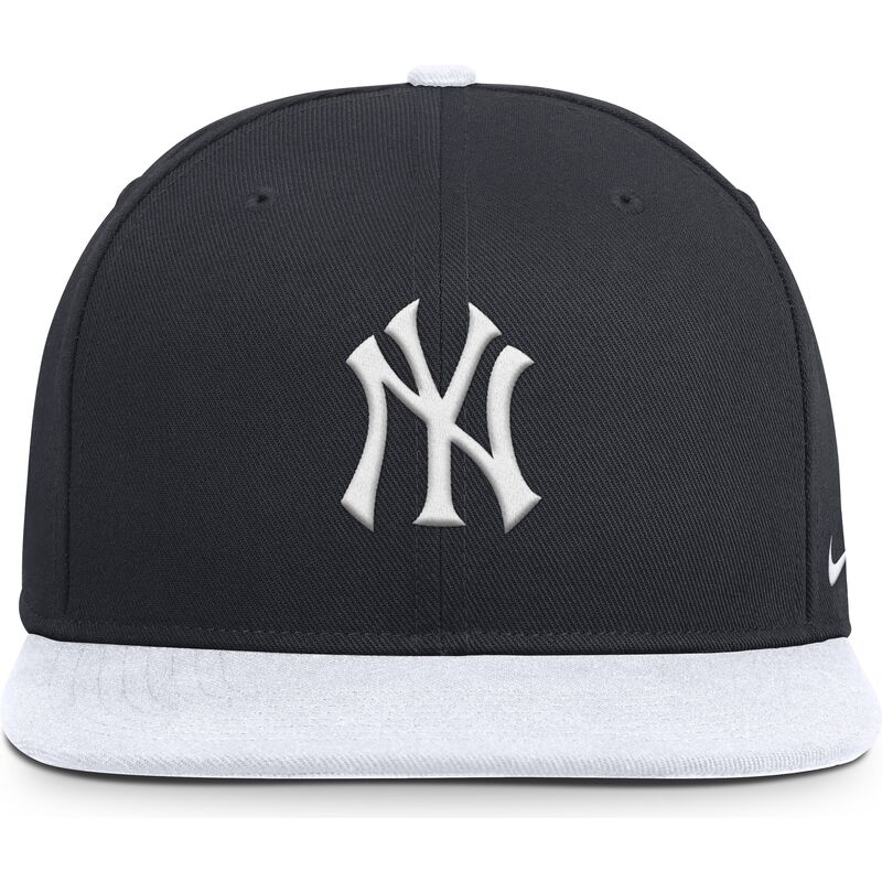 casquette-plate-bleue-marine-et-blanche-snapback-dri-fit-pro-structured-square-bill-new-york-yankees-mlb-nike casquette-plate-bleue-marine-et-blanche-snapback-dri-fit-pro-structured-square-bill-new-york-yankees-mlb-nike