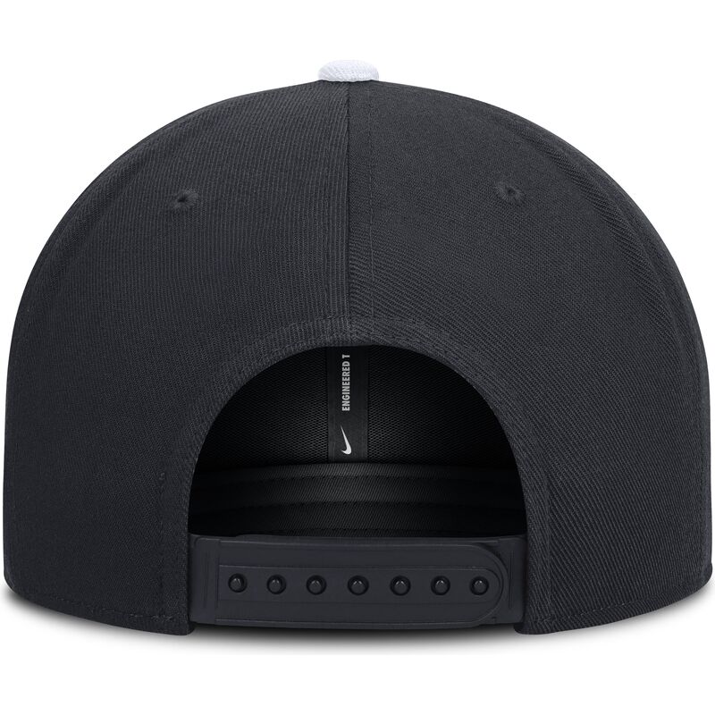 casquette-plate-bleue-marine-et-blanche-snapback-dri-fit-pro-structured-square-bill-new-york-yankees-mlb-nike casquette-plate-bleue-marine-et-blanche-snapback-dri-fit-pro-structured-square-bill-new-york-yankees-mlb-nike