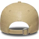 mutzen-gebogen-beige-verstellbares-band-9forty-pu-pattern-der-new-york-yankees-mlb-von-new-era