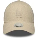 casquette-courbee-beige-snapback-pour-femme-avec-logo-beige-9forty-m-crown-winter-borg-los-angeles-dodgers-mlb-new-era