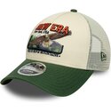 casquette-trucker-verte-et-beige-9forty-m-crown-a-frame-graphic-new-era