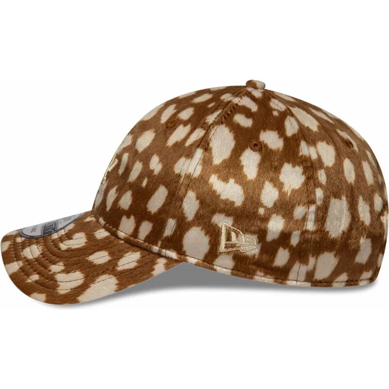 casquette-courbee-marron-ajustable-9twenty-animal-print-los-angeles-dodgers-mlb-new-era