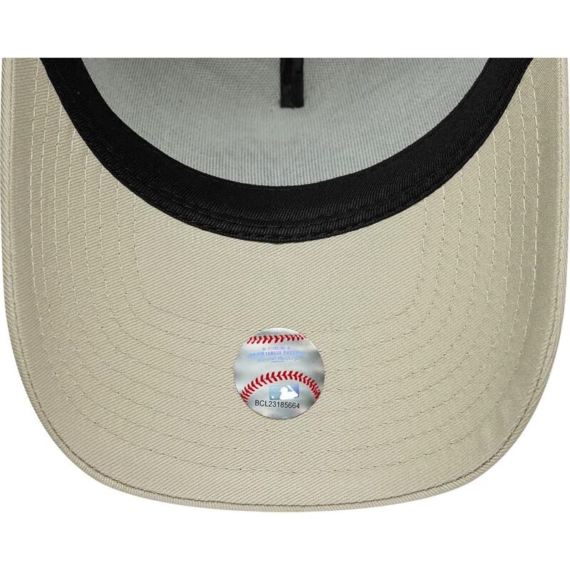 mutzen-gebogen-beige-snapback-e-frame-league-essential-der-new-york-yankees-mlb-von-new-era