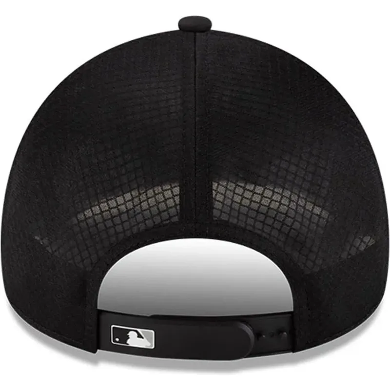 mutzen-gebogen-schwarz-snapback-9forty-apex-batting-practice-der-chicago-white-sox-mlb-von-new-era