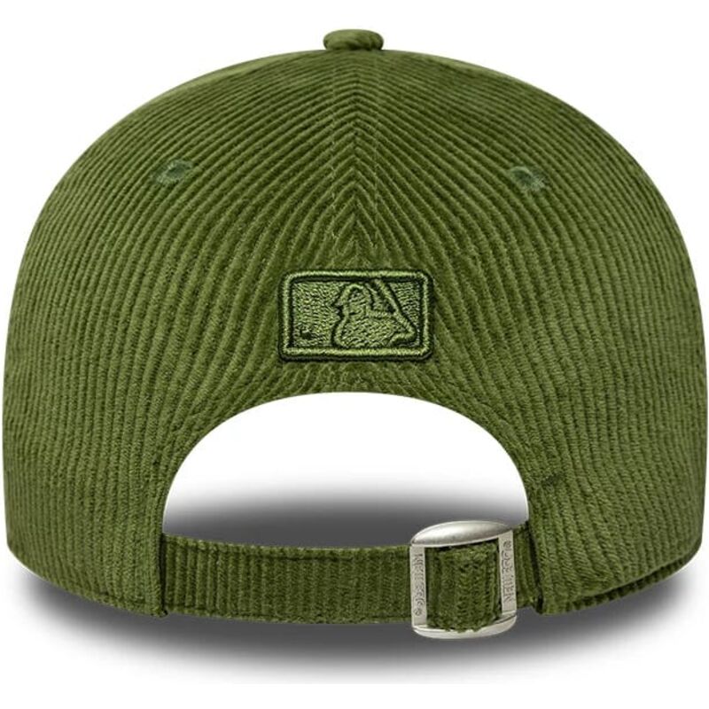 mutzen-gebogen-grun-verstellbares-band-9forty-m-crown-cord-der-new-york-yankees-mlb-von-new-era