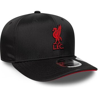 Casquette courbée noire snapback avec logo rouge 9SEVENTY Stretch Snap Gradient Liverpool Football Club Premier League New Era