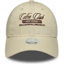 mutzen-gebogen-beige-verstellbares-band-9twenty-coffee-club-von-new-era