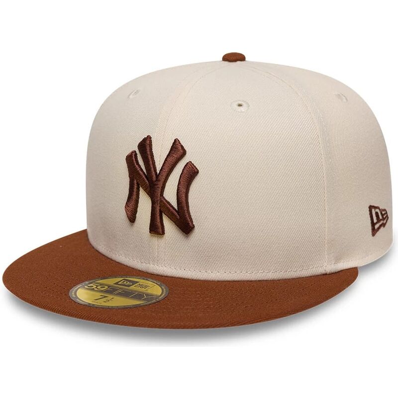 casquette-plate-marron-et-beige-ajustee-avec-logo-marron-59fifty-league-essential-new-york-yankees-mlb-new-era casquette-plate-marron-et-beige-ajustee-avec-logo-marron-59fifty-league-essential-new-york-yankees-mlb-new-era