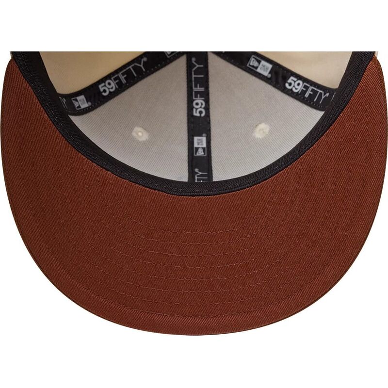 mutzen-flach-braun-angepasst-59fifty-league-essential-der-new-york-yankees-mlb-von-new-era