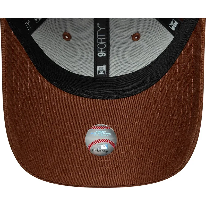 casquette-courbee-marron-ajustable-pour-femme-9forty-league-essential-midi-los-angeles-dodgers-mlb-new-era