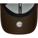 casquette-courbee-marron-snapback-9forty-winter-borg-new-york-yankees-mlb-new-era