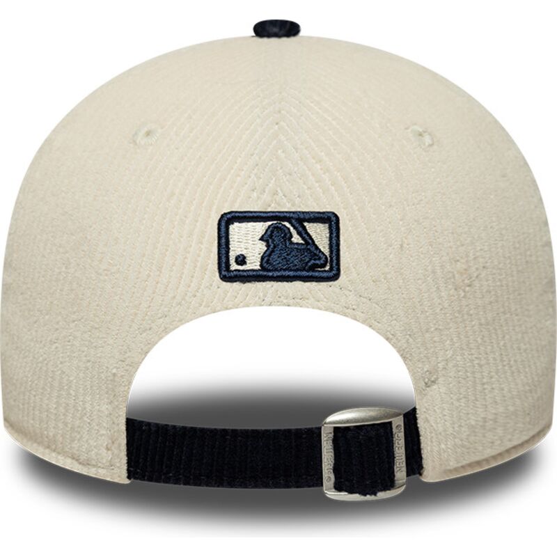 mutzen-gebogen-beige-verstellbares-band-9forty-m-crown-cord-der-new-york-yankees-mlb-von-new-era