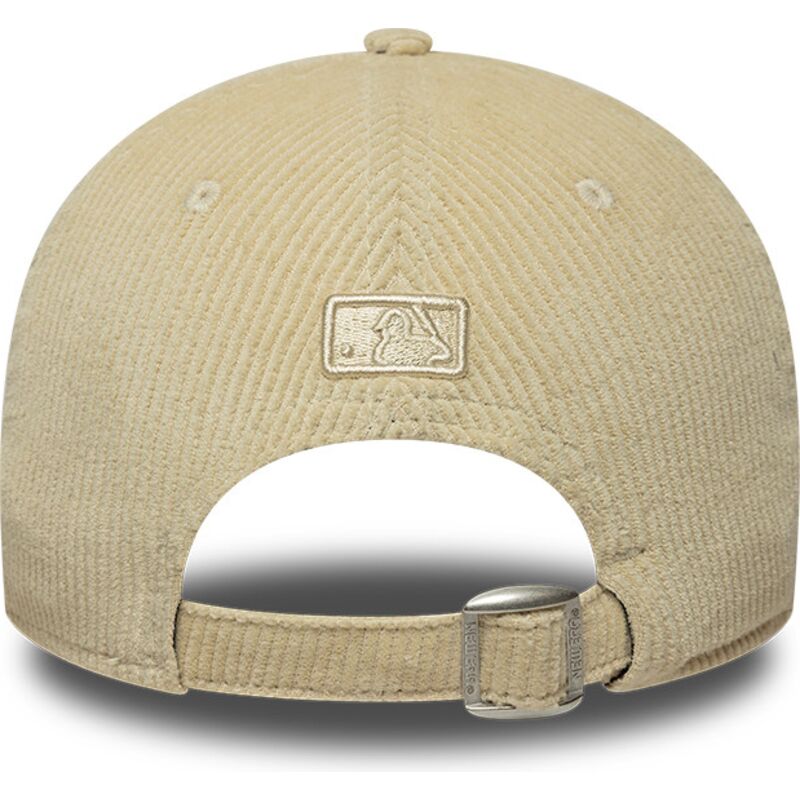 casquette-courbee-beige-ajustable-avec-logo-beige-9forty-m-crown-cord-new-york-yankees-mlb-new-era