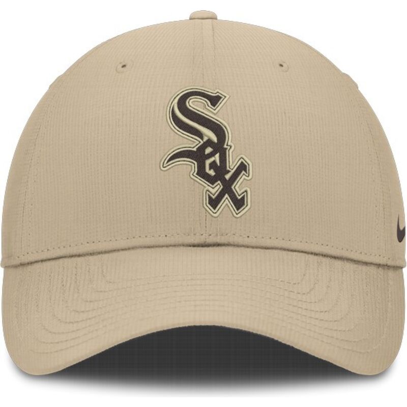 mutzen-gebogen-beige-verstellbares-band-club-structured-uv-poly-ripstop-der-chicago-white-sox-mlb-von-nike mutzen-gebogen-beige-verstellbares-band-club-structured-uv-poly-ripstop-der-chicago-white-sox-mlb-von-nike
