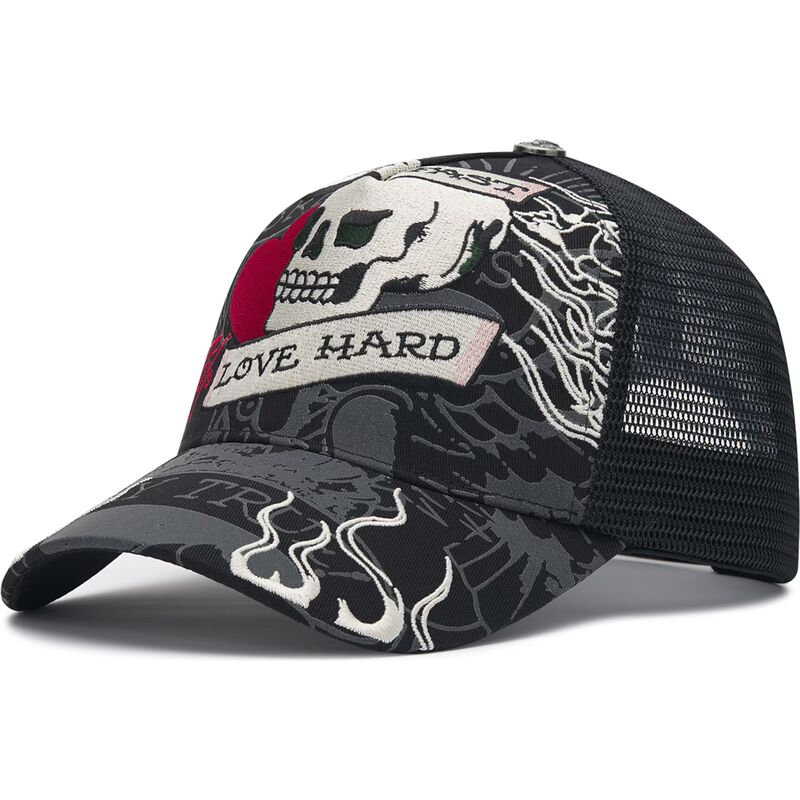 mutzen-gebogen-schwarz-snapback-live-fast-love-hard-von-ed-hardy