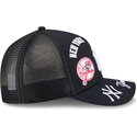 casquette-trucker-bleue-marine-9forty-m-crown-a-frame-all-over-new-york-yankees-mlb-new-era