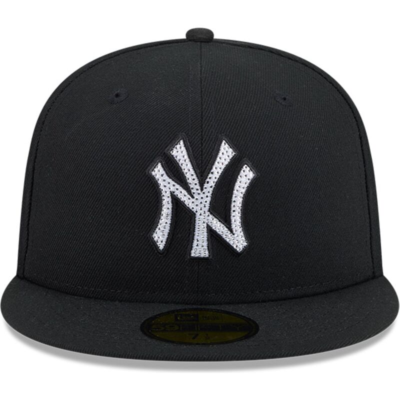 casquette-plate-noire-ajustee-59fifty-rhinestone-badge-new-york-yankees-mlb-new-era