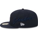 casquette-plate-bleue-marine-ajustee-59fifty-side-script-new-york-yankees-mlb-new-era