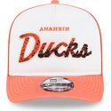 casquette-trucker-orange-et-blanche-9fifty-a-frame-na-lifestyle-f1-anaheim-ducks-nhl-new-era