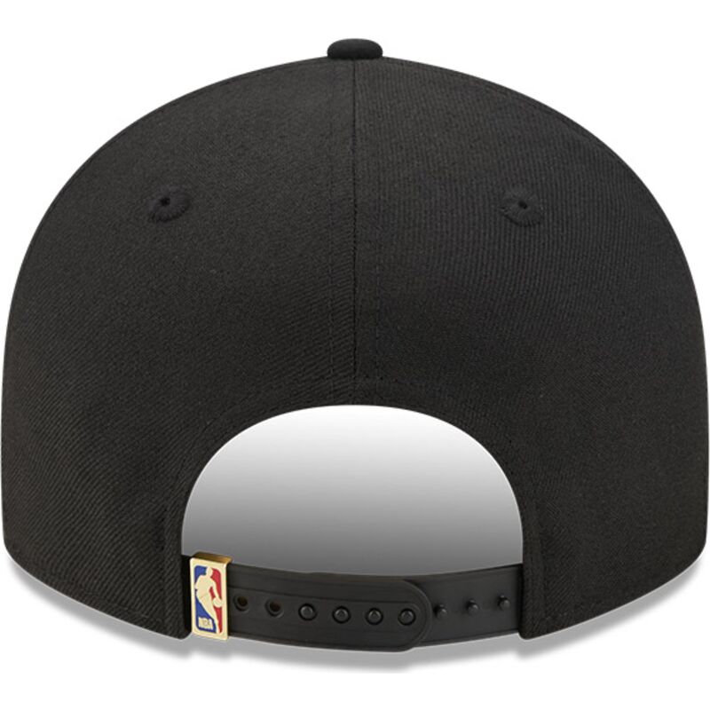mutzen-gebogen-schwarz-snapback-9fifty-na-lifestyle-f1-der-detroit-pistons-nba-von-new-era