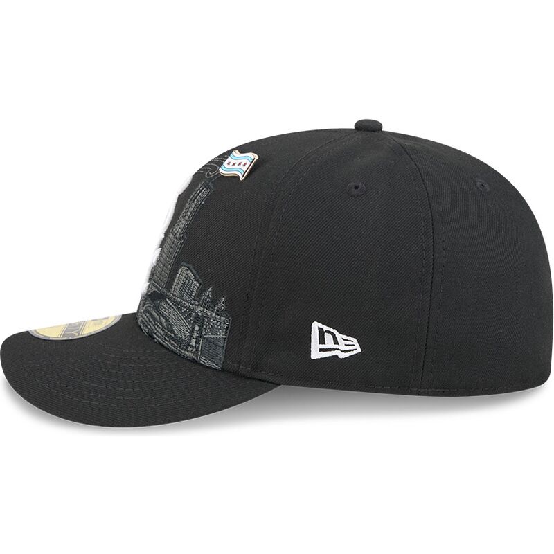 mutzen-gebogen-schwarz-angepasst-59fifty-pin-na-lifestyle-f1-der-chicago-white-sox-mlb-von-new-era