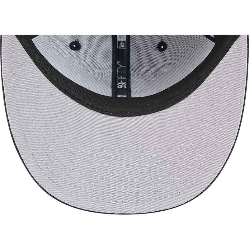 casquette-courbee-noire-ajustee-59fifty-pin-na-lifestyle-f1-chicago-white-sox-mlb-new-era