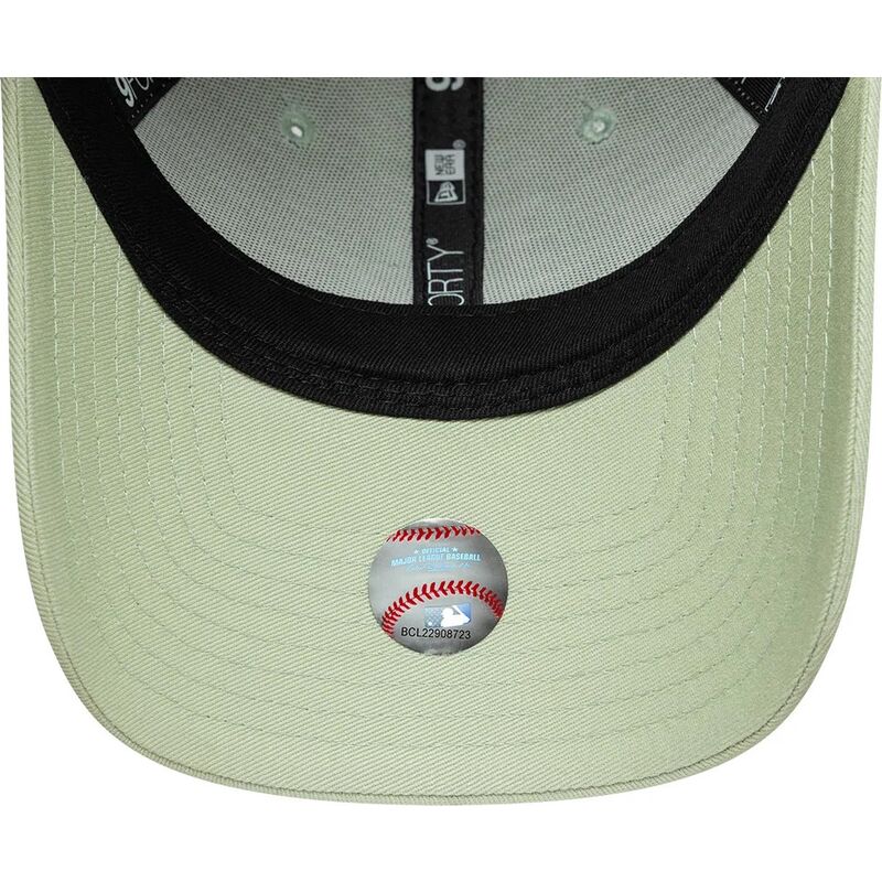 mutzen-gebogen-grun-verstellbares-band-9forty-league-essential-der-los-angeles-dodgers-mlb-von-new-era