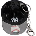 porte-cles-bleu-marine-mini-cap-keychain-new-york-yankees-mlb-new-era