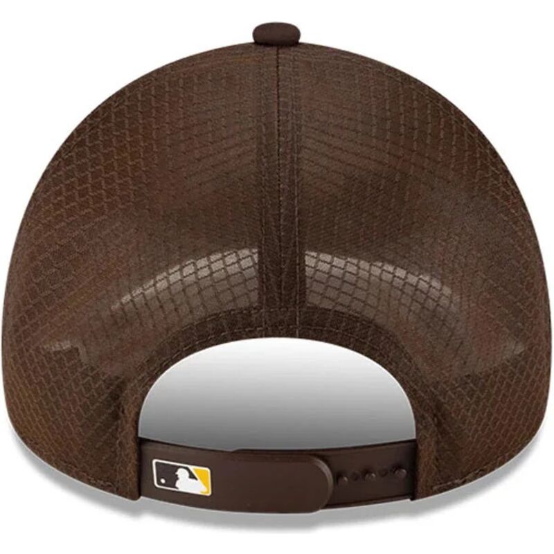 mutzen-gebogen-braun-snapback-9forty-apex-batting-practice-der-san-diego-padres-mlb-von-new-era