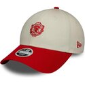 mutzen-gebogen-beige-verstellbares-band-9forty-contrast-der-manchester-united-football-club-premier-league-von-new-era