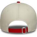 mutzen-gebogen-beige-verstellbares-band-9forty-contrast-der-manchester-united-football-club-premier-league-von-new-era