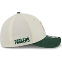 casquette-courbee-verte-et-beige-ajustee-39thirty-m-crown-training-2026-green-bay-packers-nfl-new-era