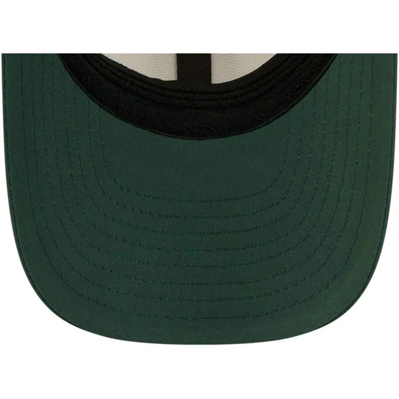 casquette-courbee-verte-et-beige-ajustee-39thirty-m-crown-training-2026-green-bay-packers-nfl-new-era