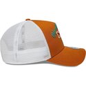 casquette-trucker-orange-et-blanche-a-frame-fishing-new-era