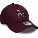 mutzen-gebogen-rot-verstellbares-band-9forty-team-outline-der-new-york-yankees-mlb-von-new-era