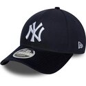 casquette-courbee-bleue-marine-snapback-9forty-m-crown-cord-visor-new-york-yankees-mlb-new-era