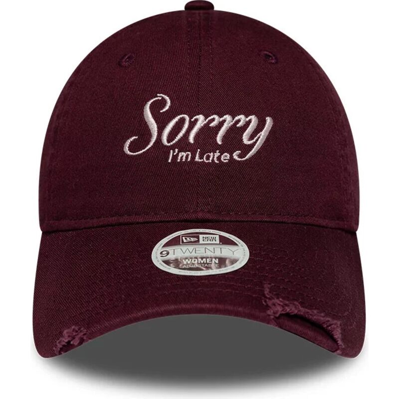 casquette-courbee-grenat-ajustable-pour-femme-9twenty-slogan-sorry-i-m-late-new-era