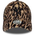 mutzen-gebogen-leopard-verstellbares-band-9forty-ocelot-print-der-new-york-yankees-mlb-von-new-era