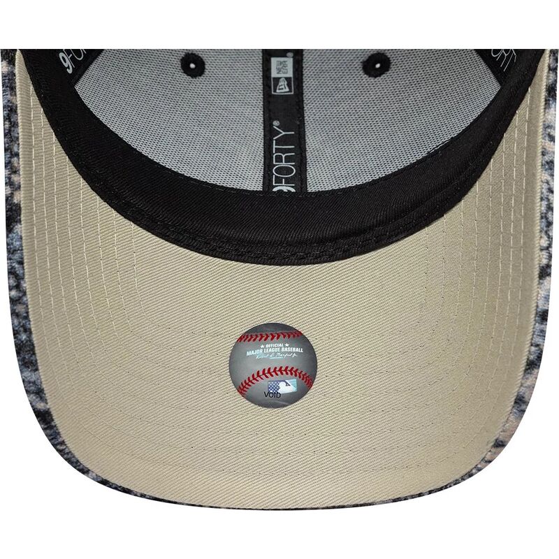 mutzen-gebogen-mehrfarbig-verstellbares-band-9forty-snake-print-der-new-york-yankees-mlb-von-new-era mutzen-gebogen-mehrfarbig-verstellbares-band-9forty-snake-print-der-new-york-yankees-mlb-von-new-era
