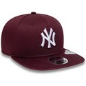 mutzen-flach-rot-snapback-9fifty-original-fit-league-essential-der-new-york-yankees-mlb-von-new-era