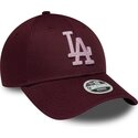 casquette-courbee-grenat-ajustable-pour-femme-avec-logo-rose-9forty-metallic-los-angeles-dodgers-mlb-new-era