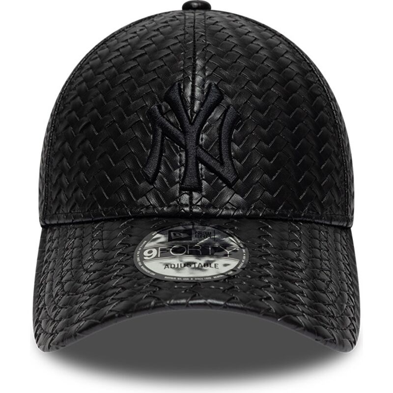 casquette-courbee-noire-snapback-avec-logo-noir-9forty-pu-weave-new-york-yankees-mlb-new-era casquette-courbee-noire-snapback-avec-logo-noir-9forty-pu-weave-new-york-yankees-mlb-new-era