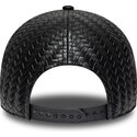 casquette-courbee-noire-snapback-avec-logo-noir-9forty-pu-weave-new-york-yankees-mlb-new-era