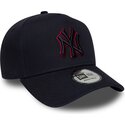 casquette-courbee-bleue-marine-snapback-avec-logo-rouge-e-frame-team-outline-new-york-yankees-mlb-new-era