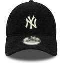 casquette-courbee-noire-snapback-9forty-winter-borg-new-york-yankees-mlb-new-era