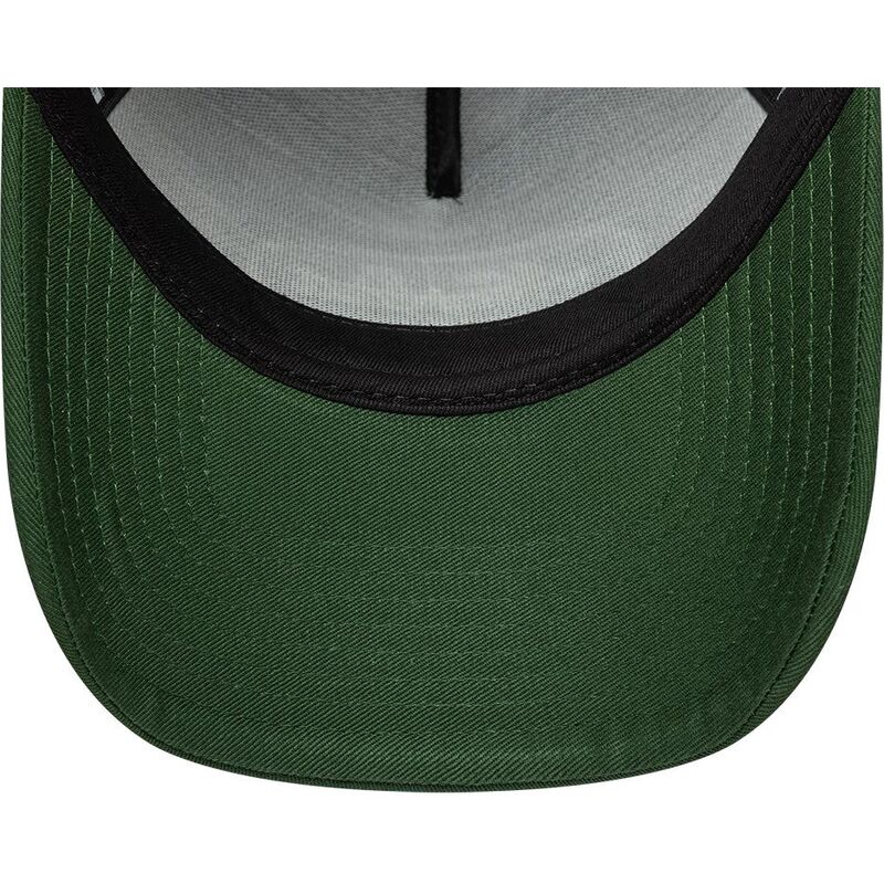 mutzen-gebogen-grun-snapback-a-frame-oval-patch-foam-von-new-era