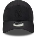 casquette-trucker-noire-avec-logo-noir-runner-tech-midi-new-york-yankees-mlb-new-era