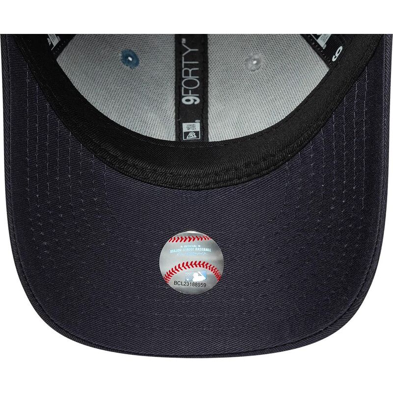 mutzen-gebogen-mehrfarbig-verstellbares-band-fur-kinder-9forty-colourblock-der-new-york-yankees-mlb-von-new-era mutzen-gebogen-mehrfarbig-verstellbares-band-fur-kinder-9forty-colourblock-der-new-york-yankees-mlb-von-new-era