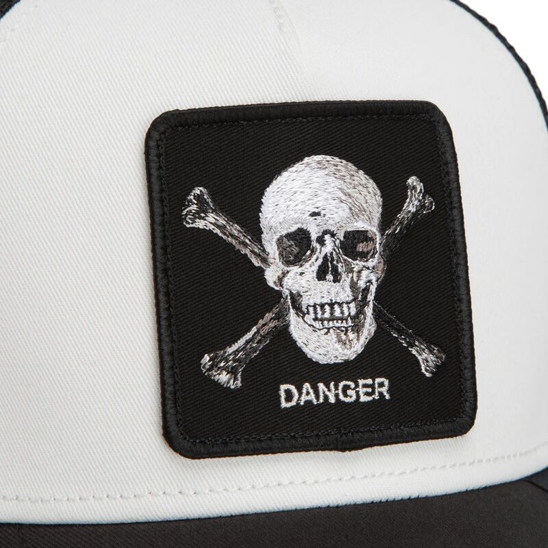 mutzen-gebogen-schwarz-snapback-danger-skull-and-crossbones-original-recipe-the-farm-goorin-bros