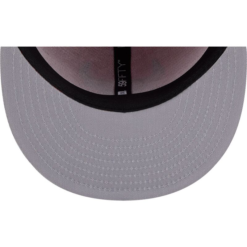 casquette-plate-rouge-ajustee-59fifty-side-script-chicago-bulls-nba-new-era